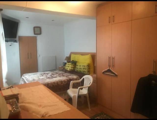 5 BEDROOM HOUSE FOR SALE IN PELIKAN PARK